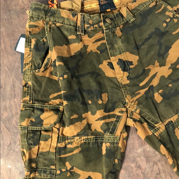 Camo cargo shorts sz Various - Picture 4 of 8